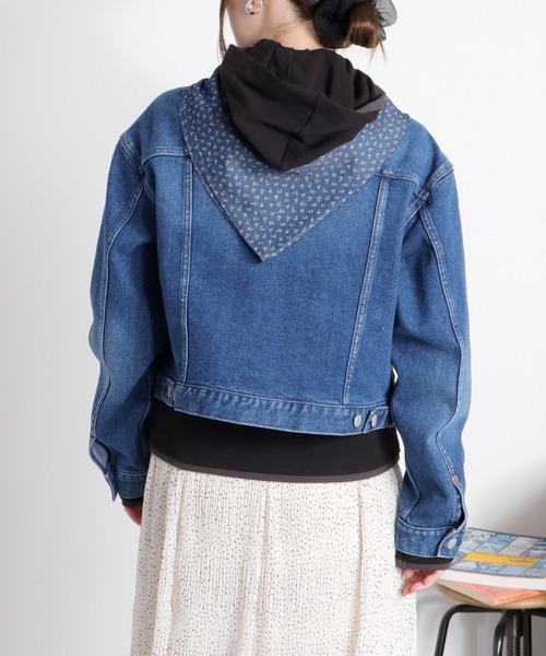 cepo（セポ）の「〈セットアップ対応可能〉スカーフセットデニムジャケット（デニムジャケット・レディース・ブルー系3/ブルー系2・M）」の17枚目の写真