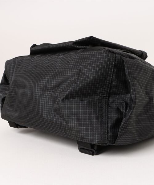 WILD THINGS(ワイルドシングス)の「【RES】【WILD THINGS】FLIGHT 2WAY BACKPACK(バックパック/リュック・メンズ・ライトグレー/ブラック・FREE)」の4枚目の写真