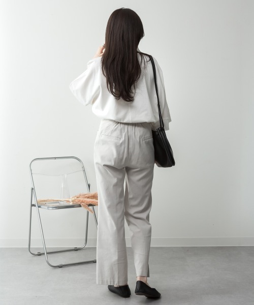 aity(アイティ)の「M-5L Vネック7分袖ドルマンカットソー 夏服(Tシャツ/カットソー・レディース・グレイッシュベージュ/ブラック/ミント/オフホワイト/チャコールグレー・4L~5L/LL~3L/M~L)」の9枚目の写真