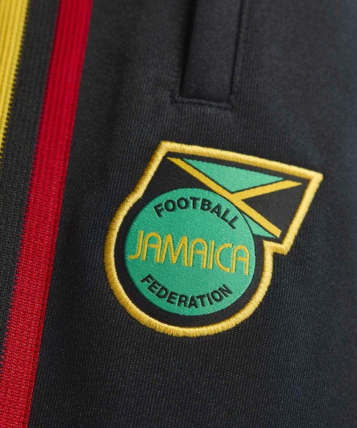 adidas（アディダス）の「ジャマイカ代表 オリジナルス トラックパンツ / アディダス adidas（スウェットパンツ・メンズ・ブラック・XX-LARGE/XXX-LARGE/LARGE/MEDIUM/SMALL/X-LARGE）」の3枚目の写真