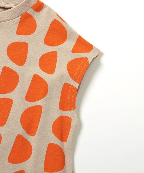 BREEZE(ブリーズ)の「【リンク/WEB限定】レトロ総柄フレアワンピース(ワンピース・キッズ・サーモンピンク/ブラウン/オレンジ/ブラック/オフホワイト・100/90/140/130/120/110)」の16枚目の写真