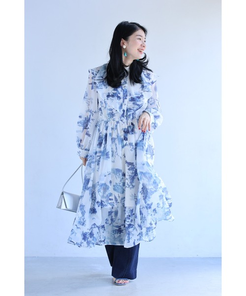 cawaii(カワイイ)の「大人に似合う フリルワンピース(ワンピース・レディース・ブルー・S~M/L~LL)」の5枚目の写真