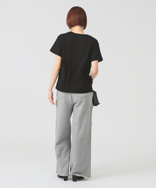 Ray BEAMS(レイビームス)の「アシメ ギャザー フリル Tシャツ(Tシャツ/カットソー・レディース・ホワイト/ブラック・ONE SIZE)」の9枚目の写真