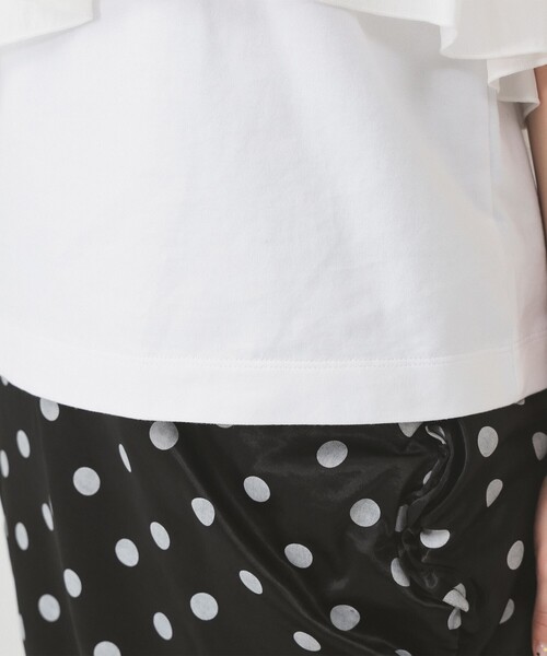 Ray BEAMS(レイビームス)の「アシメ ギャザー フリル Tシャツ(Tシャツ/カットソー・レディース・ホワイト/ブラック・ONE SIZE)」の16枚目の写真