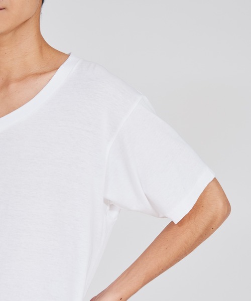 HANES(ヘインズ)の「【Hanes/ヘインズ】メンズ 【3枚組】アオラベルVネックTシャツ 青パック(Tシャツ/カットソー・メンズ・ホワイト・X-LARGE/MEDIUM/LARGE/SMALL/X-SMALL)」の4枚目の写真