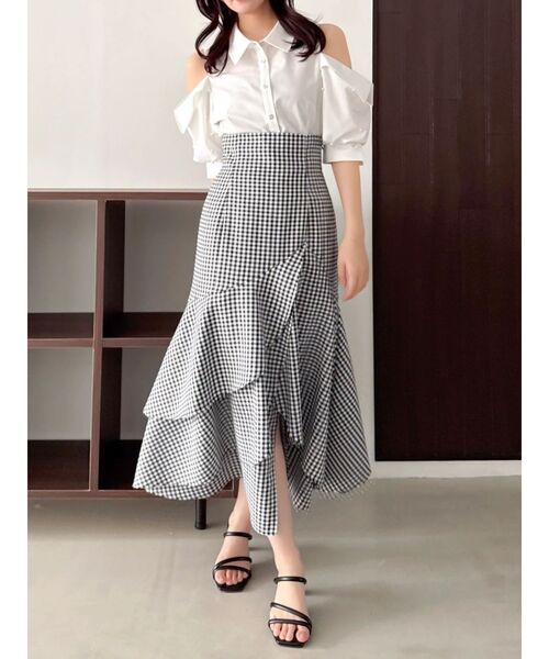 dazzlin(ダズリン)の「アシメラッフルマーメイドスカート(スカート・レディース・その他1/ブラック/インディゴブルー・MEDIUM/SMALL)」の14枚目の写真