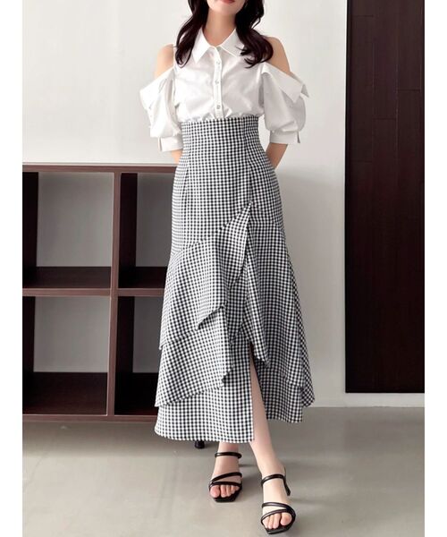 dazzlin(ダズリン)の「アシメラッフルマーメイドスカート(スカート・レディース・その他1/ブラック/インディゴブルー・MEDIUM/SMALL)」の16枚目の写真