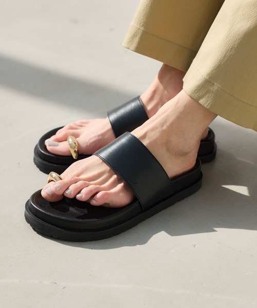 BARNYARDSTORM（バンヤードストーム）の「BARNYARDSTORM / 『ネルソンさん』ご紹介アイテム】メタルトングレザーサンダル【一部店舗限定カラー】（サンダル・レディース・モカ/ブラック・36/37/38）」の20枚目の写真