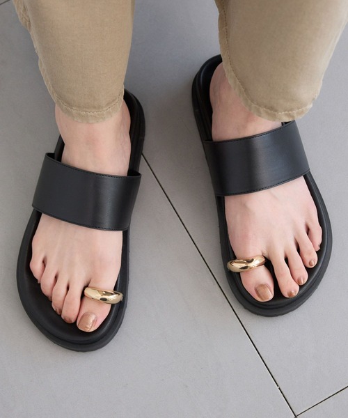 BARNYARDSTORM（バンヤードストーム）の「BARNYARDSTORM / 『ネルソンさん』ご紹介アイテム】メタルトングレザーサンダル【一部店舗限定カラー】（サンダル・レディース・モカ/ブラック・36/37/38）」の9枚目の写真