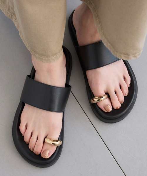 BARNYARDSTORM（バンヤードストーム）の「BARNYARDSTORM / 『ネルソンさん』ご紹介アイテム】メタルトングレザーサンダル【一部店舗限定カラー】（サンダル・レディース・モカ/ブラック・36/37/38）」の10枚目の写真