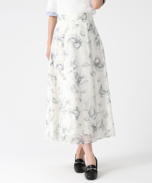 MISCH MASCH（ミッシュマッシュ）の「2026春夏新作 水彩フラワーラメシアースカート（ジャンパースカート・レディース・グレー/ブルー/グリーン・M/S）」の2枚目の写真