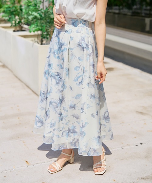 MISCH MASCH(ミッシュマッシュ)の「2026春夏新作 水彩フラワーラメシアースカート(スカート・レディース・グレー/ブルー/グリーン・M/S)」の7枚目の写真