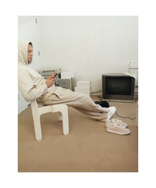 Reebok(リーボック)の「ジョウンド クラブシー 85 / JJJJOUND CLUB C 85(スニーカー・メンズ・ベージュ/グレー・24.0cm/24.5cm/23.5cm/23.0cm/31cm/28.0cm/27.5cm/27.0cm/26.5cm/26.0cm/25.5cm/25.0cm/28.5cm)」の16枚目の写真