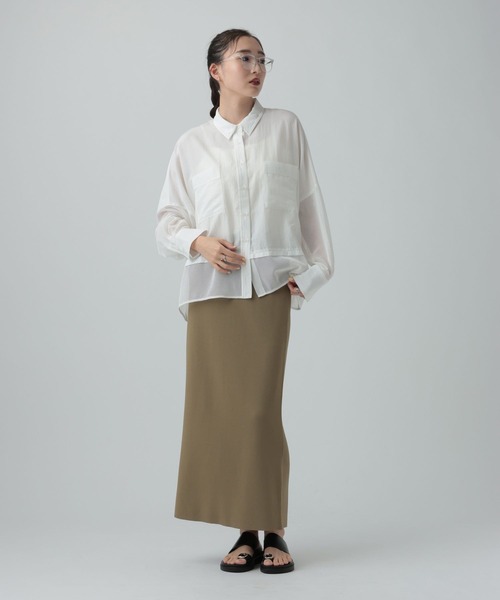 LEPSIM（レプシィム）の「異素材ショートポンチョシャツ　654008（シャツ/ブラウス・レディース・オフホワイト/ホワイト×ブラック/ブラック/イエロー/ブラウン/ホワイト・FREE）」の11枚目の写真