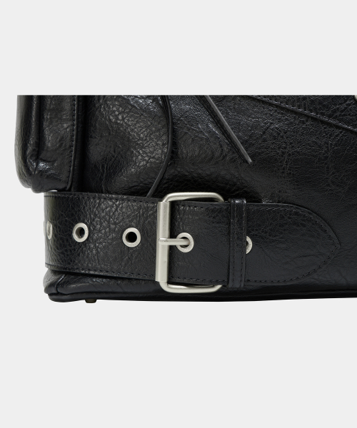 ETRE AU SOMMET（エトレオソメ）の「Strap Belt Eyelet Cross Big Bag (Black)（ショルダーバッグ・レディース・その他・FREE）」の9枚目の写真