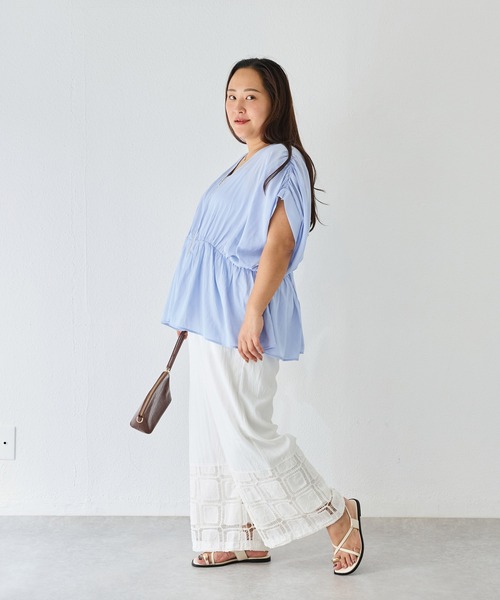 LAVEANGE(ラビアンジェ)の「スクエア刺繍レース切替ワイドパンツ|レースで魅せる大人の抜け感スタイル/イージーパンツ/ポケット付き/ウエストゴム/体型カバー(その他パンツ・レディース・オフホワイト/ブラック・LL/4L/3L/M/5L)」の20枚目の写真