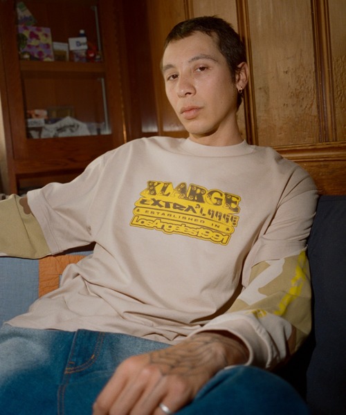 XLARGE(エクストララージ)の「EXTRALARGE LAYERED L/S TEE(Tシャツ/カットソー・メンズ・グレー/ブラック/ベージュ・S/M/L/XL)」の16枚目の写真