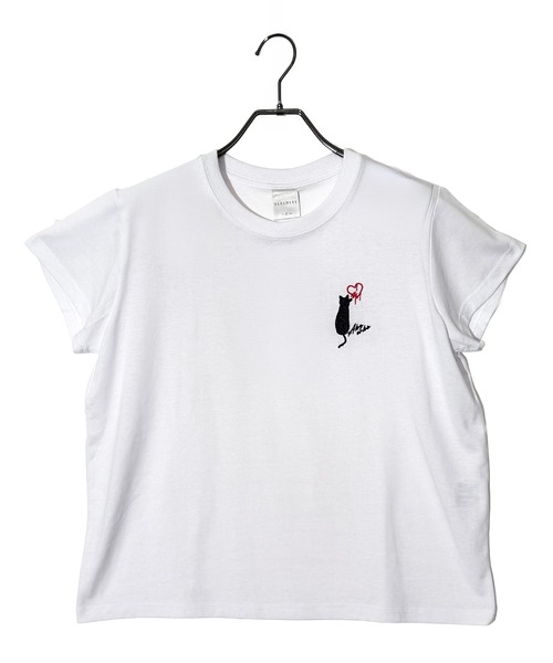 Candlestick(キャンドルスティック)の「ワンポイント キャット 刺繍 コンパクトTシャツ(Tシャツ/カットソー・レディース・ホワイト/ブラック/スミクロ・FREE)」の11枚目の写真