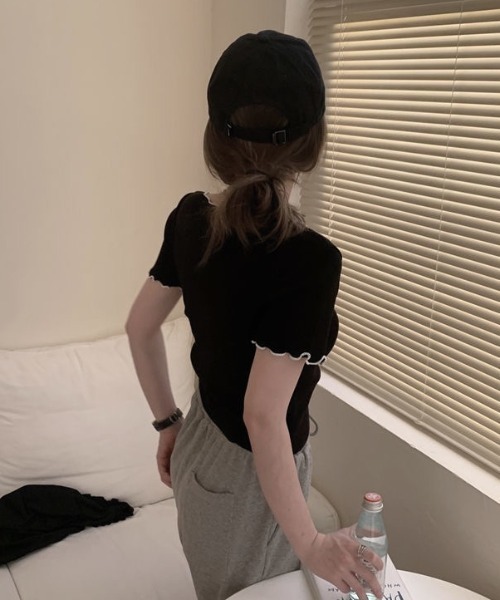 Alvia(アルビア)の「ネッククロスリボン半袖Tシャツ(Tシャツ/カットソー・レディース・ブラック/ホワイト・M)」の9枚目の写真