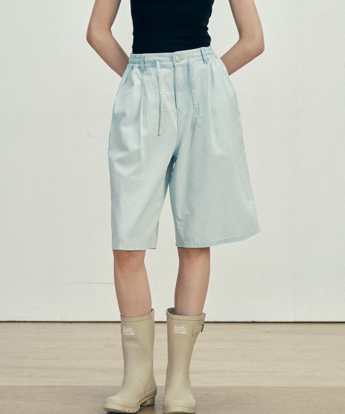 MALOUPE(マロップ)の「9205 超軽量 ワンタック ハーフ デニムパンツ (ライトインディゴ)(その他パンツ・レディース・ライトインディゴブルー・MEDIUM/SMALL)」の7枚目の写真