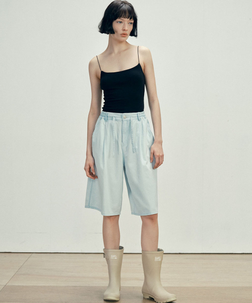 MALOUPE(マロップ)の「9205 超軽量 ワンタック ハーフ デニムパンツ (ライトインディゴ)(その他パンツ・レディース・ライトインディゴブルー・MEDIUM/SMALL)」の6枚目の写真