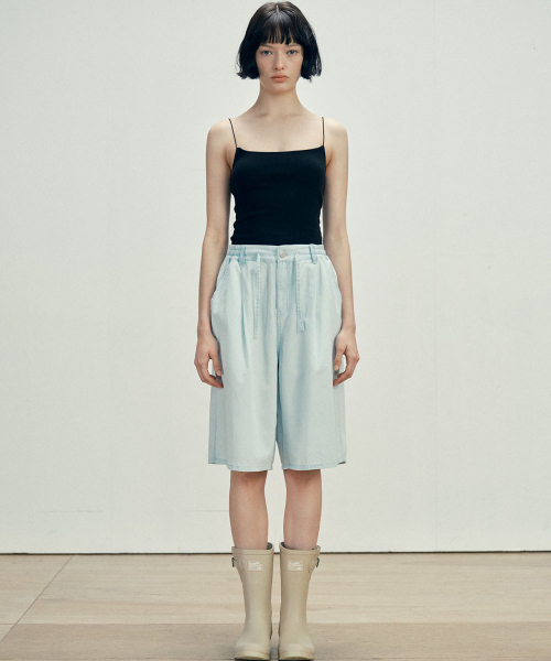 MALOUPE(マロップ)の「9205 超軽量 ワンタック ハーフ デニムパンツ (ライトインディゴ)(その他パンツ・レディース・ライトインディゴブルー・MEDIUM/SMALL)」の5枚目の写真