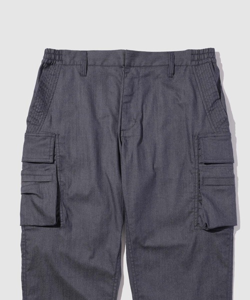 Mac-House(マックハウス)の「TETE by TETE HOMME スリムフィット デニム調カーゴパンツ(カーゴパンツ・メンズ・ワンウォッシュ・XL/M/L)」の3枚目の写真
