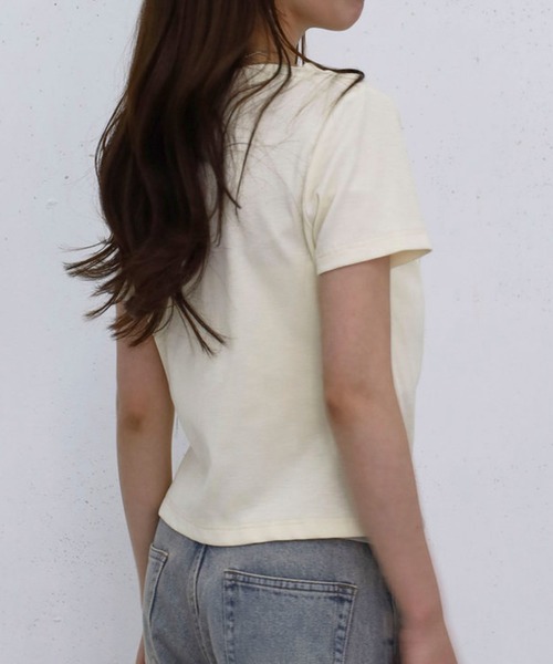 archives(アルシーヴ)の「チュールレイヤードタックドレープカットTOPS(Tシャツ/カットソー・レディース・ブラック/グレー/クリーム/ブルー・MEDIUM)」の6枚目の写真
