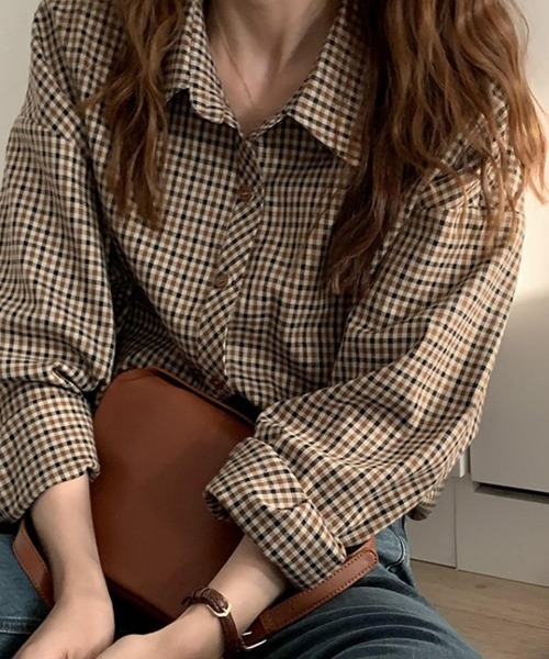 mielu(ミエル)の「レトロチェック柄シャツ(シャツ/ブラウス・レディース・ブラウン・LARGE/MEDIUM/SMALL/X-LARGE)」の1枚目の写真