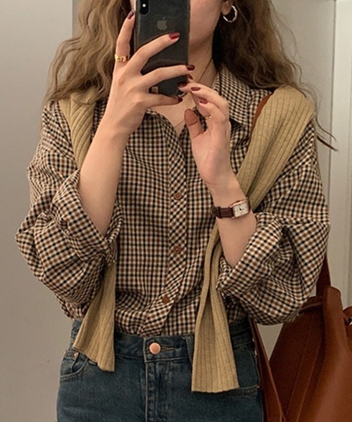 mielu(ミエル)の「レトロチェック柄シャツ(シャツ/ブラウス・レディース・ブラウン・LARGE/MEDIUM/SMALL/X-LARGE)」の5枚目の写真