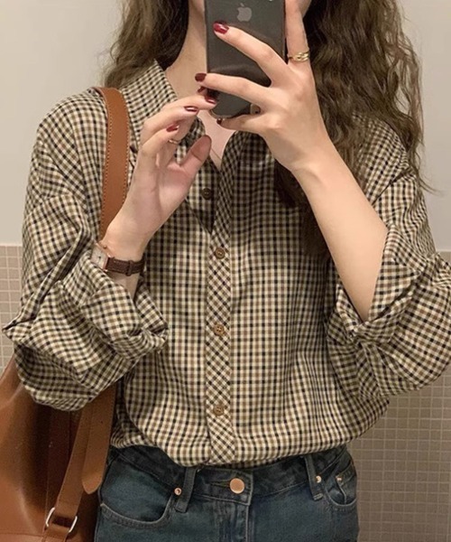 mielu(ミエル)の「レトロチェック柄シャツ(シャツ/ブラウス・レディース・ブラウン・LARGE/MEDIUM/SMALL/X-LARGE)」の9枚目の写真