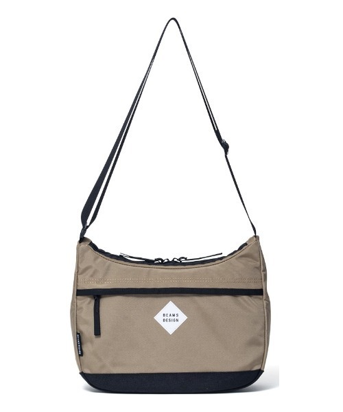 BEAMS DESIGN(ビームス デザイン)の「BEAMSDESIGN(ビームスデザイン)Slash ショルダーバッグ(M)(ショルダーバッグ・メンズ・ブラック/カーキ/グリーン/ベージュ/パープル・FREE)」の2枚目の写真