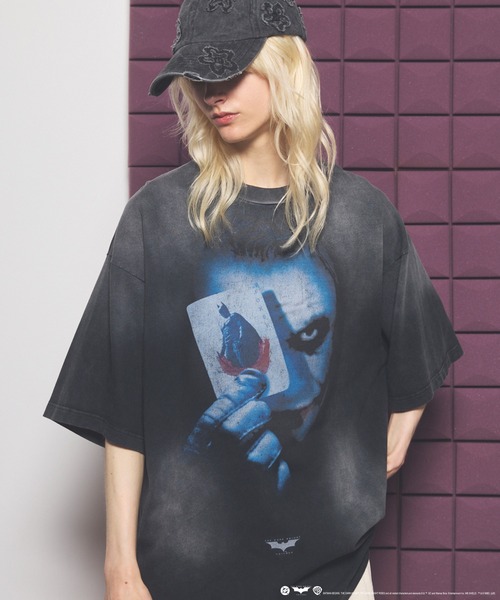 MAISON SPECIAL(メゾンスペシャル)の「《UNISEX》【MOVIE SERIES】「The Dark Knight」Prime-Over Crew Neck Short Sleeve T-Shirt/「ダークナイト」グラフィックプリントプライムオーバークルーネックTシャツ【MAISON SPECIAL/メゾンスペシャル】(Tシャツ/カットソー・メンズ・その他5/その他3/その他4/その他6/その他2/その他1・0/2/1)」の13枚目の写真