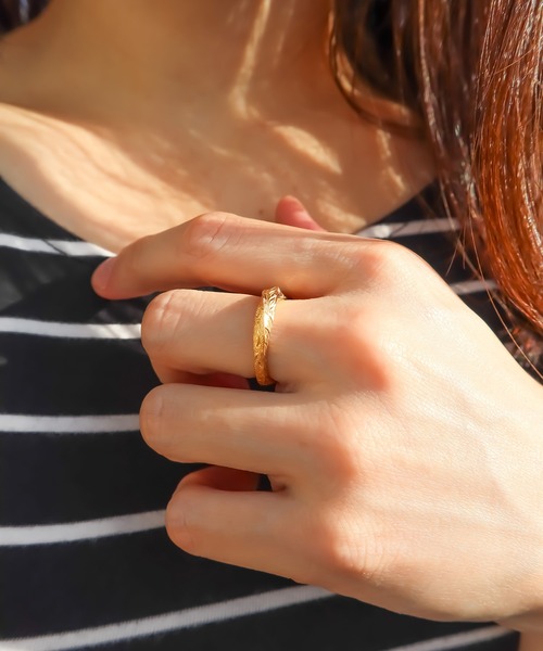 IRIEBEACH（アイリービーチ）の「Twist ring/【ハワイアンジュエリー】【サージカルステンレス】【金属アレルギー対応】【IRIEBEACH / アイリービーチ】つけっぱなしOK（リング・レディース・ゴールド/ピンク/シルバー・7号/9号/11号/13号/15号/17号/19号/21号）」の7枚目の写真