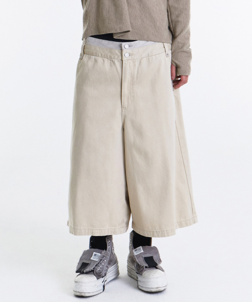 KICHUL(キチョル)の「Double Waist Bermuda Cotton Pants (Beige)(その他パンツ・レディース・その他・LARGE/MEDIUM/SMALL)」の3枚目の写真