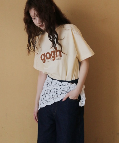cheriella（シェリエラ）の「【cheriella】ゴッホロゴプリントTシャツ　GOGH LOGO PRINT T-SHIRT（Tシャツ/カットソー・レディース・ブラウン/アイボリー/ホワイト/ライトブルー・LARGE/MEDIUM/SMALL）」の12枚目の写真