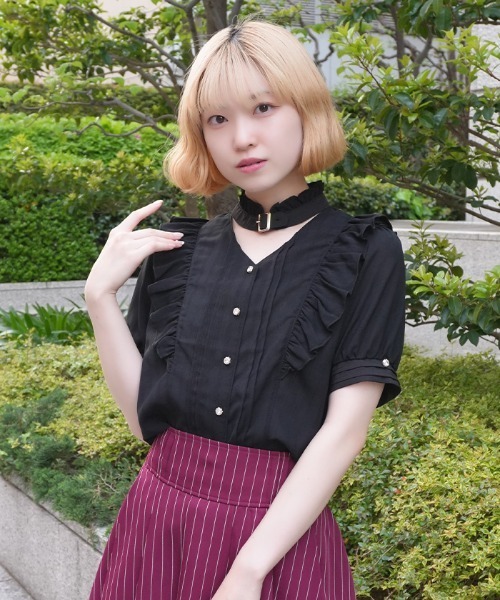 axes femme POETIQUE（アクシーズファムポエティック）の「金ボタン付きチョーカー風ＢＬ（シャツ/ブラウス・レディース・ホワイト/レッド/ブラック・MEDIUM）」の15枚目の写真
