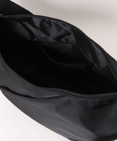 minius(ミニウス)の「【アウトドア】変形ボディバッグ ナイロン ミニポーチ付き 斜めがけバッグ / BTP SELECTION(ボディバッグ/ウエストポーチ・メンズ・ブラック・FREE)」の4枚目の写真