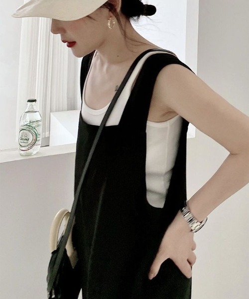boemy(ボエミー)の「裾スリットワイド サロペット(サロペット/オーバーオール・レディース・ブラック・S/M/L)」の16枚目の写真