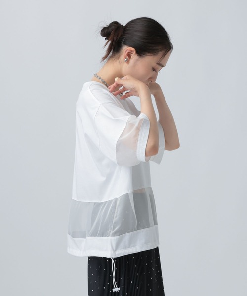 LEPSIM(レプシィム)の「ポイントシアー使いプルオーバーSS 841038(Tシャツ/カットソー・レディース・ブラック/ライトパープル/オフホワイト・FREE)」の5枚目の写真