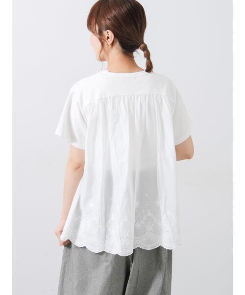 Samansa Mos2(サマンサ モスモス)の「【接触冷感】バックスカラップレースTシャツ(Tシャツ/カットソー・レディース・ブルー/イエロー/ブラック/オフホワイト・F)」の11枚目の写真
