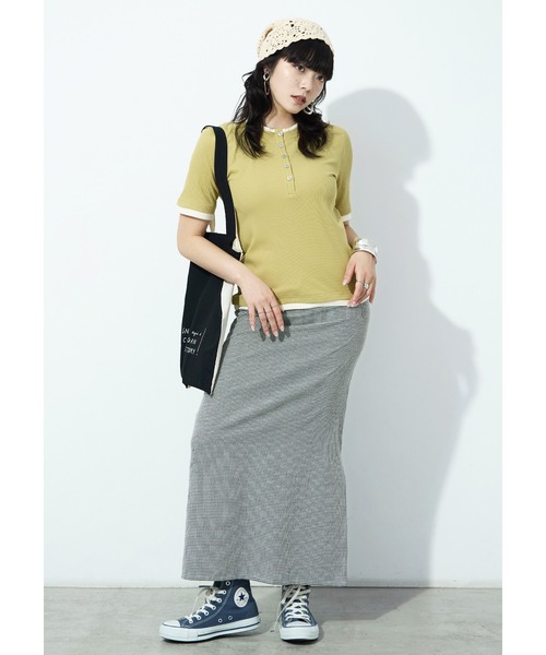 Fashion Letter(ファッションレター)の「フェイクレイヤード バイカラーヘンリー半袖プルオーバー(Tシャツ/カットソー・レディース・モカ/ブラック/グレイッシュベージュ/イエロー/アイボリー・M)」の19枚目の写真