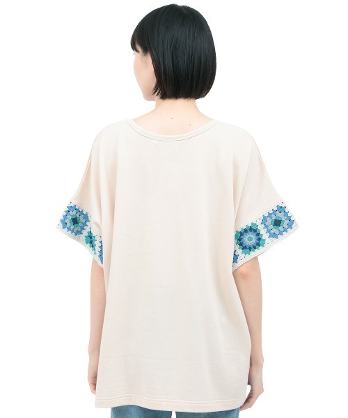 チチカカ(チチカカ)の「クロシェラインスリーブTシャツ(Tシャツ/カットソー・レディース・マスタード/アイボリー/チャコールグレー・FREE)」の11枚目の写真