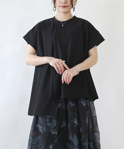 and it_（アンドイット）の「イレギュラーヘムトップス（Tシャツ/カットソー・レディース・アイボリー/ブラック/チャコール・FREE）」の10枚目の写真