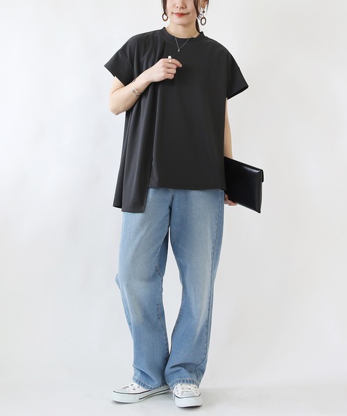 and it_（アンドイット）の「イレギュラーヘムトップス（Tシャツ/カットソー・レディース・アイボリー/ブラック/チャコール・FREE）」の13枚目の写真