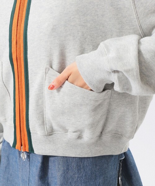 BEAMS BOY(ビームスボーイ)の「スリートーン スウェット カーディガン(カーディガン/ボレロ・レディース・グレー/グリーン/ネイビー・2/1)」の12枚目の写真