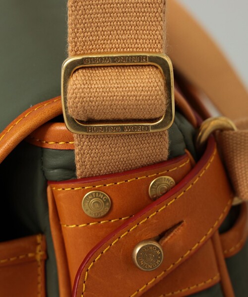 BEAMS F（ビームスエフ）の「【別注】HUNTING WORLD / MINI ABERDEEN X（トートバッグ・メンズ・グリーン・ONE SIZE）」の7枚目の写真