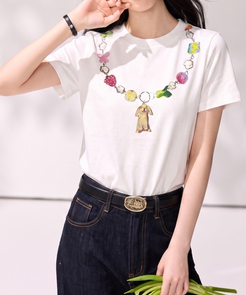 LUCPY(ラクピー)の「フルーツモチーフプリント半袖Tシャツ(その他トップス・レディース・ホワイト・SMALL/X-LARGE/LARGE/MEDIUM)」の3枚目の写真