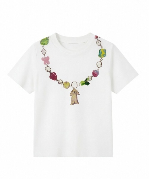 LUCPY(ラクピー)の「フルーツモチーフプリント半袖Tシャツ(その他トップス・レディース・ホワイト・SMALL/X-LARGE/LARGE/MEDIUM)」の4枚目の写真
