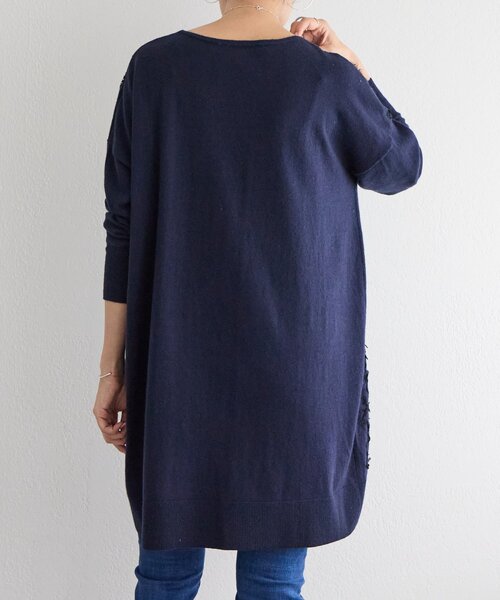 BEARDSLEY(ビアズリー)の「《新色アイボリーZOZO先行販売》星刺繍ニットチュニック(ニット/セーター・レディース・ネイビー/アイボリー・FREE)」の16枚目の写真